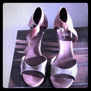 Beautiful BCBG heels